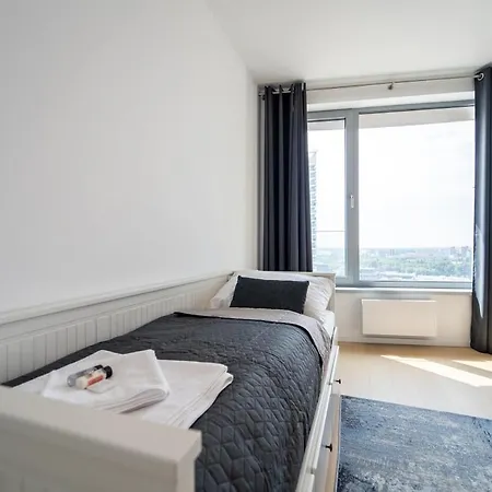 Apartment Skypark Cozy Vervehome *